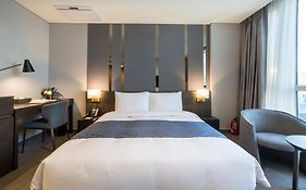Centum Primus Hotel